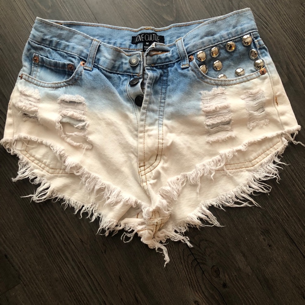 Vintage high waisted shorts
